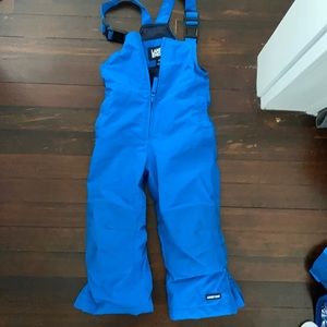 3T blue lands end bibs